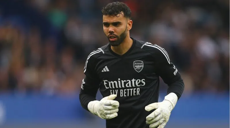 tin-chuyen-nhuong-205-mu-day-manh-thuong-vu-jarrad-branthwaite-arsenal-chua-mua-dut-david-raya 12