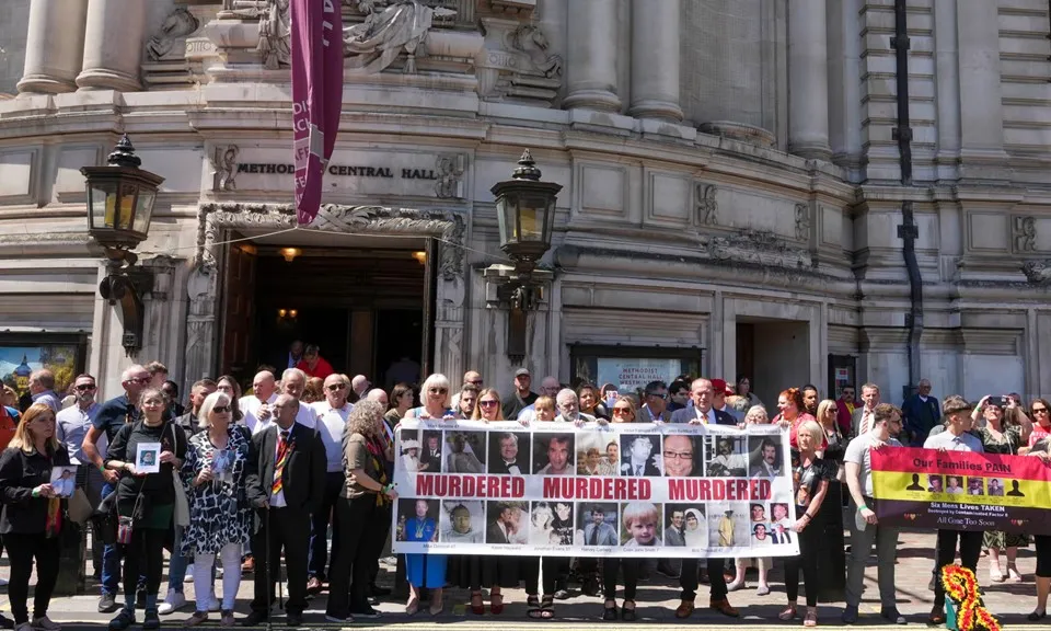 Mỗi nạn nhân bị nhiễm bệnh do truyền ‘máu bẩn’ ở Anh có thể được bồi thường hơn 2,5 triệu bảng