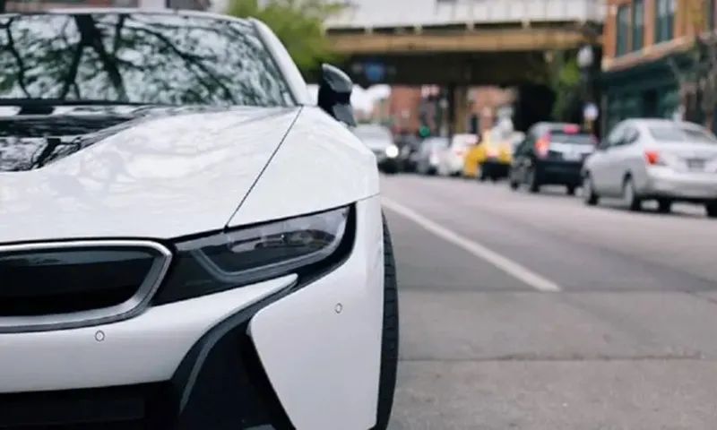 Đậu ô tô quên tắt máy khóa cửa xe bị kẻ gian lấy đi cả xe và con trai