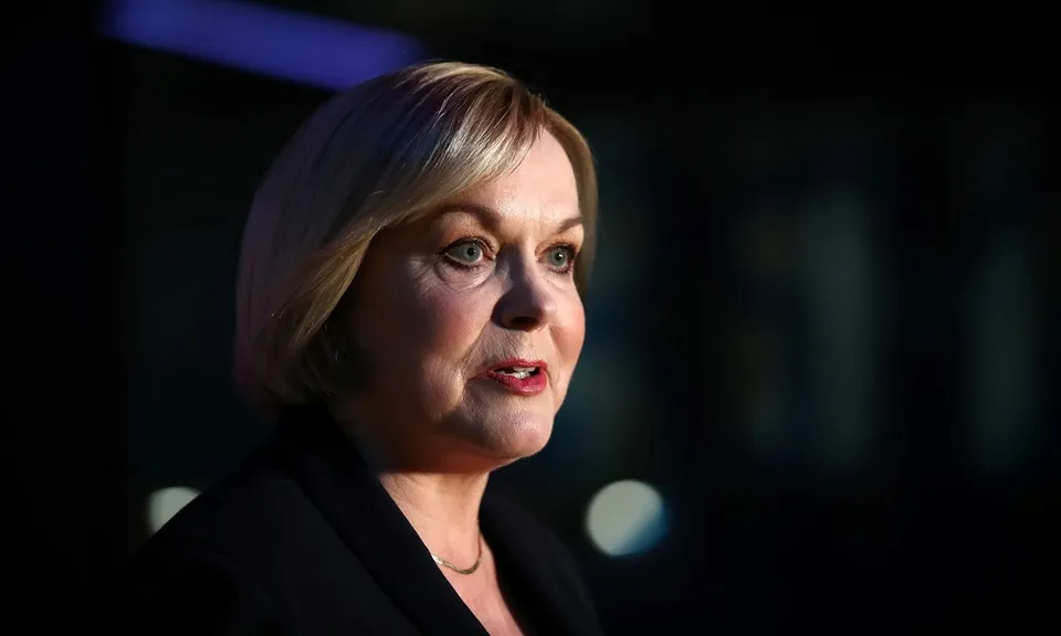 newzealand-quan-su-220524