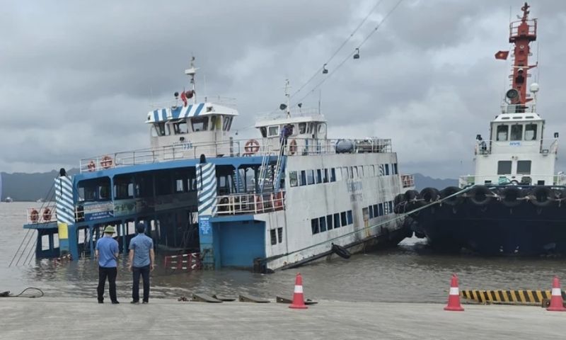 Sự cố phà ra Cát Bà bị chìm: Đang điều tra nguyên nhân