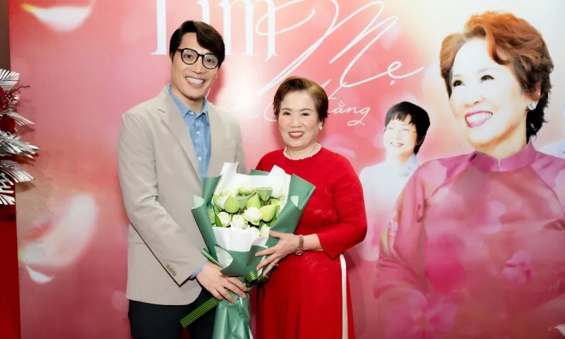 Shark Minh Beta đồng hành cùng Mẹ truyền cảm hứng về yêu thơ 