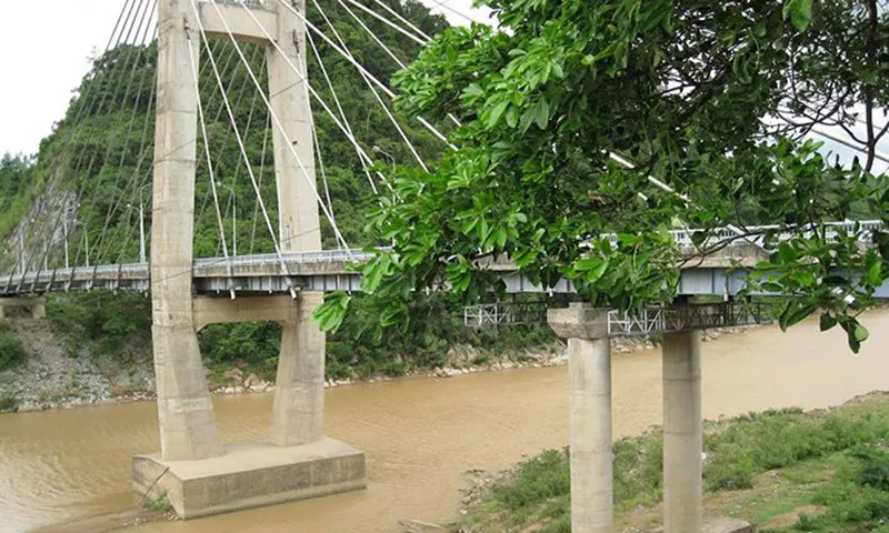 Đề xuất xây cầu bê tông để đảm bảo an toàn cho cầu treo Đakrông