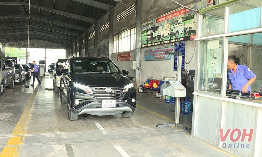 Người dân nên đăng ký đặt lịch hẹn kiểm định trực tuyến, hạn chế chờ đợi, gây ùn tắc