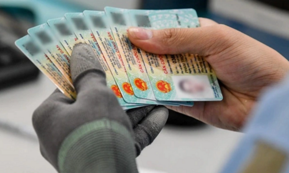 Ai bắt buộc phải đổi thẻ Căn cước công dân sang Căn cước từ 1/7