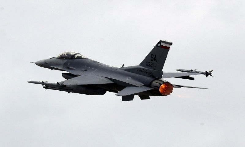 Mỹ duyệt bán phụ tùng tiêm kích F-16 trị giá 80 triệu USD cho Đài Loan (TQ)