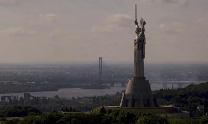 Ukraine thông báo tịch thu tài sản gần 1 tỷ USD của Nga