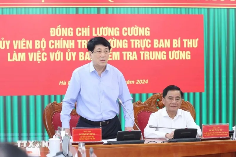 ttxvn-thuong-truc-ban-bi-thu-luong-cuong-lam-viec-voi-uy-ban-kiem-tra-trung-uong-1306-1-703