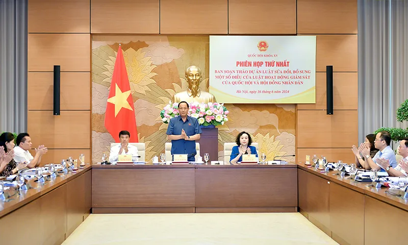 Phó Chủ tịch Quốc hội, Thượng tướng Trần Quang Phương chủ trì Phiên họp thứ nhất Ban soạn thảo dự án Luật sửa đổi, bổ sung một số điều của Luật Hoạt động giám sát của Quốc hội và Hội đồng nhân dân