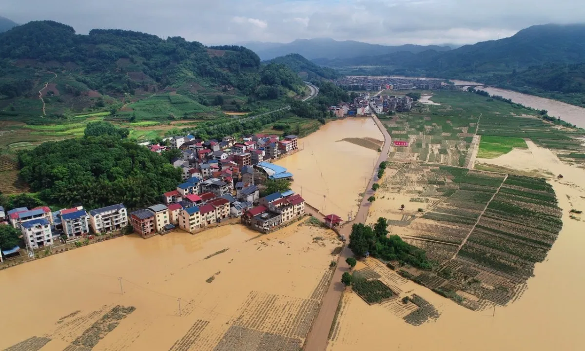 Chủ tịch Trung Quốc ra chỉ thị “nỗ lực hết sức ứng phó với thiên tai”