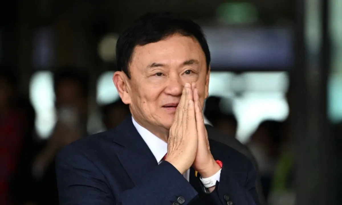 Cựu Thủ tướng Thái Lan Thaksin được tại ngoại sau khi nộp tiền bảo lãnh