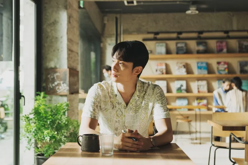 Hai thái cực trái ngược của nam phụ đẹp trai nhất màn ảnh Hồng Kông20240621-104018-12