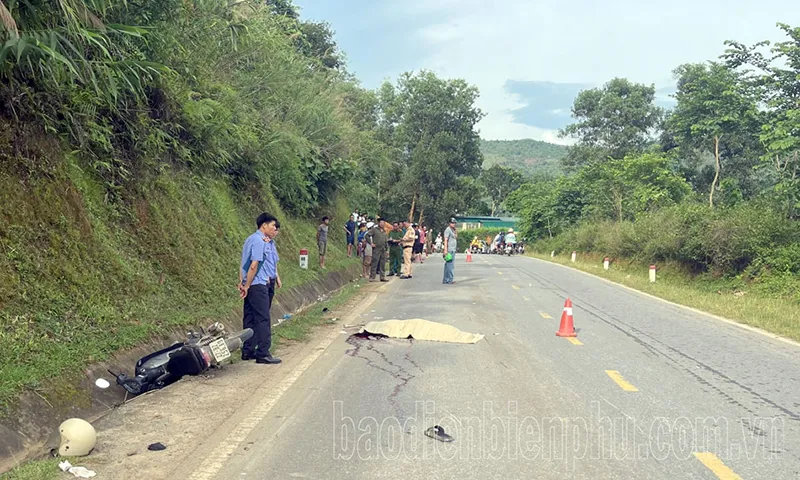 Tai nạn giao thông nghiêm trọng tại Điện Biên khiến 3 người thương vong anh bao điên biên