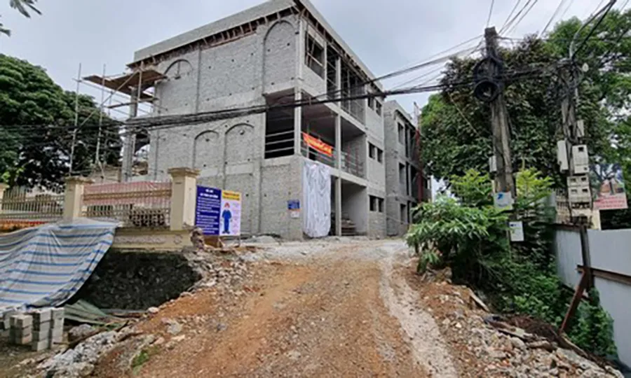 Vụ rơi vận thang tại Hà Nội: 10 người thương vong, công an khởi tố vụ án