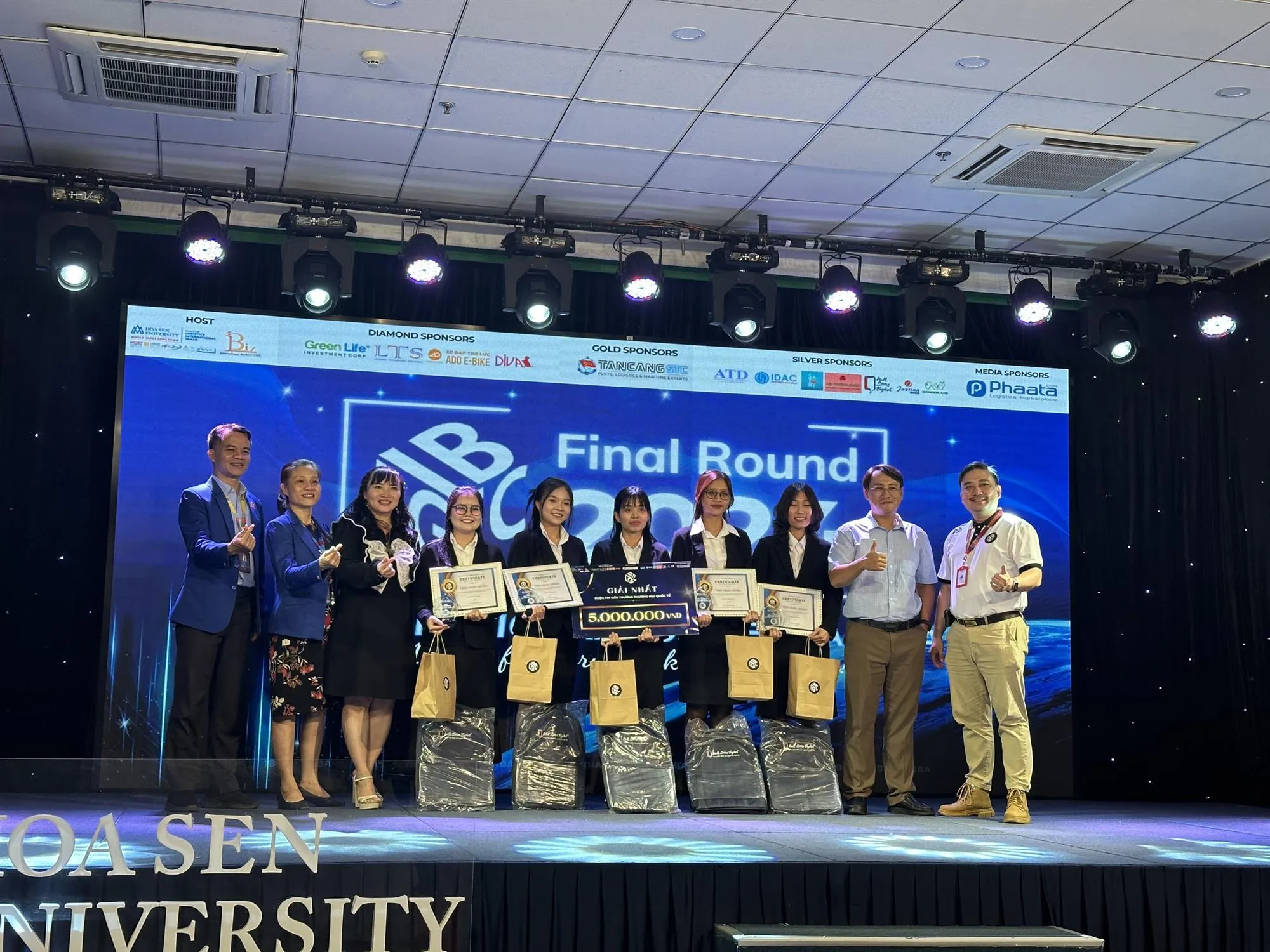 z5566671690534_d065620368f737724da47f4a5f935429