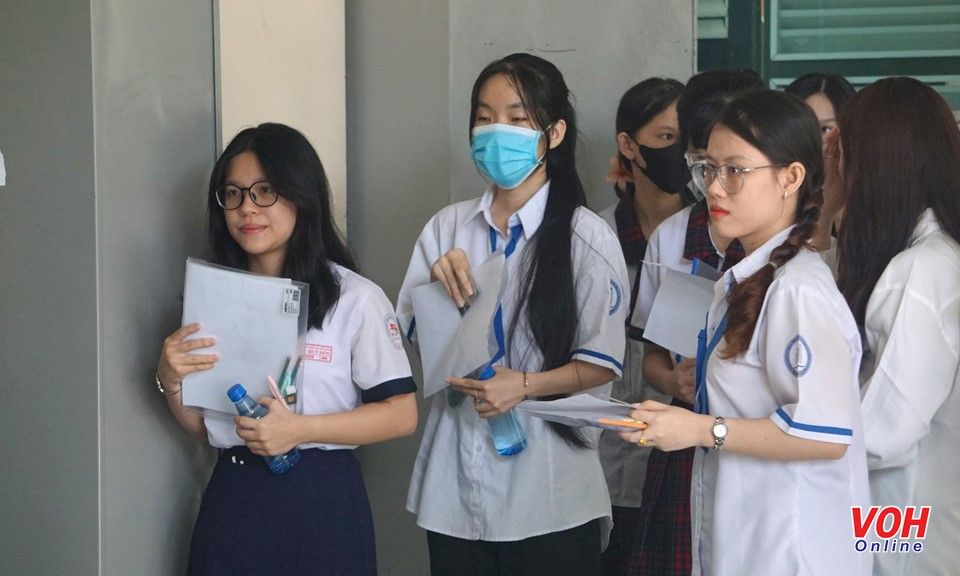 Thi tốt nghiệp THPT 2024: 9 thí sinh bị đình chỉ khi thi 2 bài thi tổ hợp