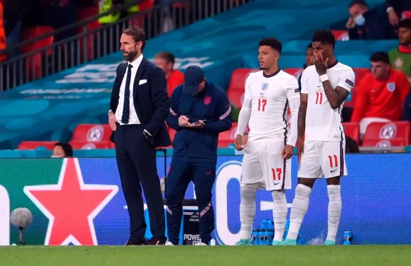 southgate-san-sang-tai-hien-sai-lam-tai-wembley-truoc-tuyen-slovakia-tai-euro-2024 1