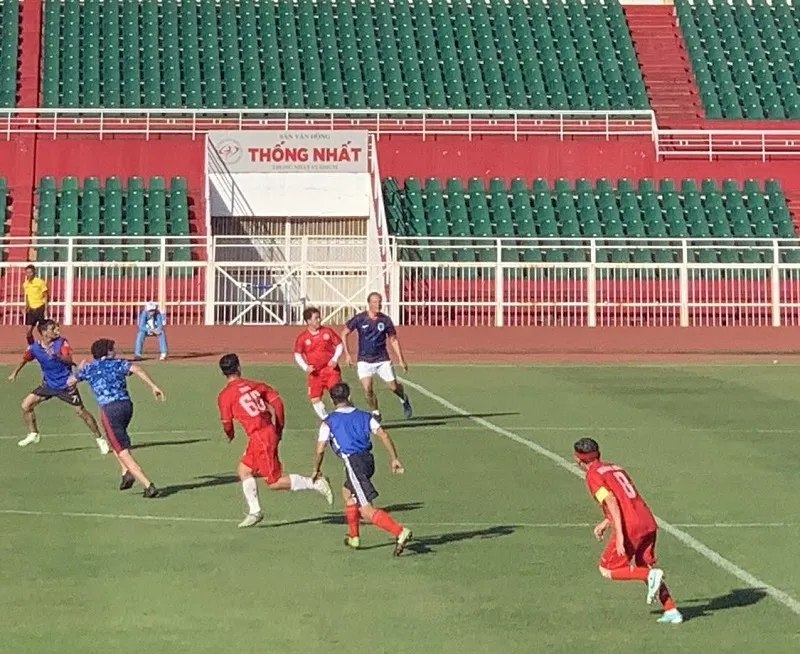 Hai đội cống hiến trận đấu hay