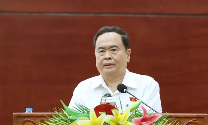 Chủ tịch Quốc hội: Đã có sẵn 680.000 tỉ đồng để tăng lương