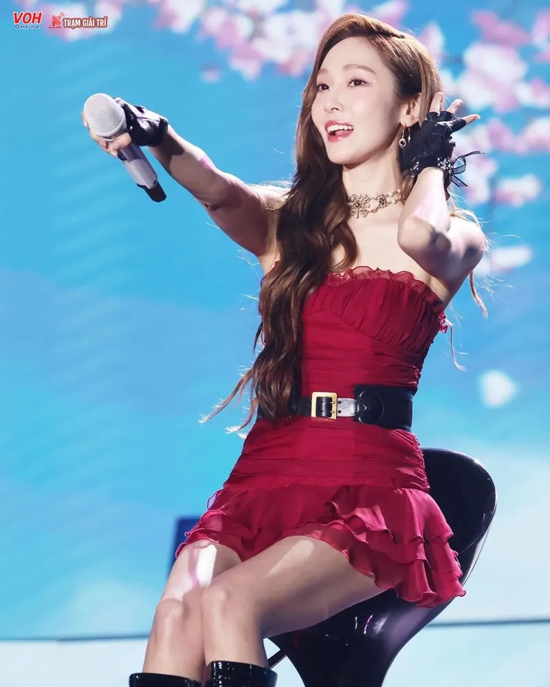 voh-JESSICA JUNG-017