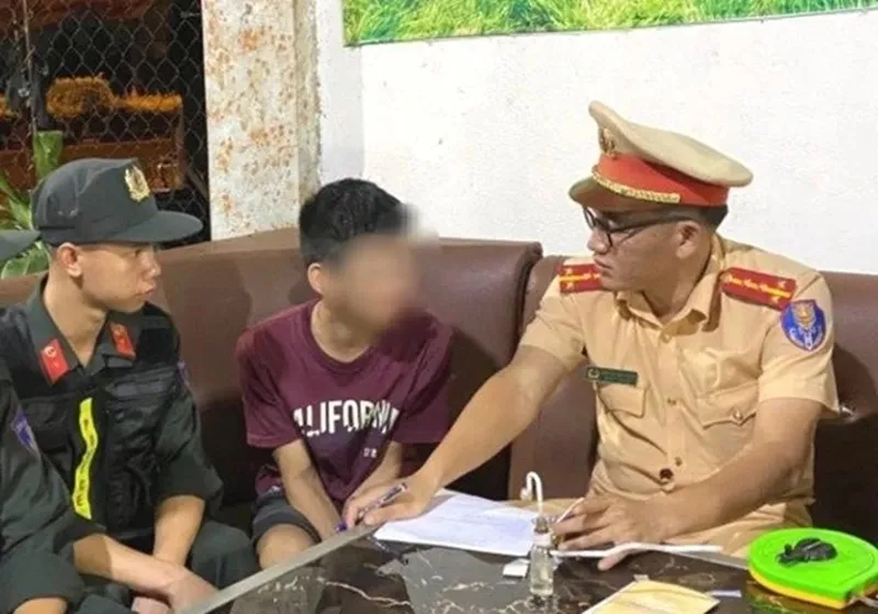 0207-tai-xe-ma-tuy-7558