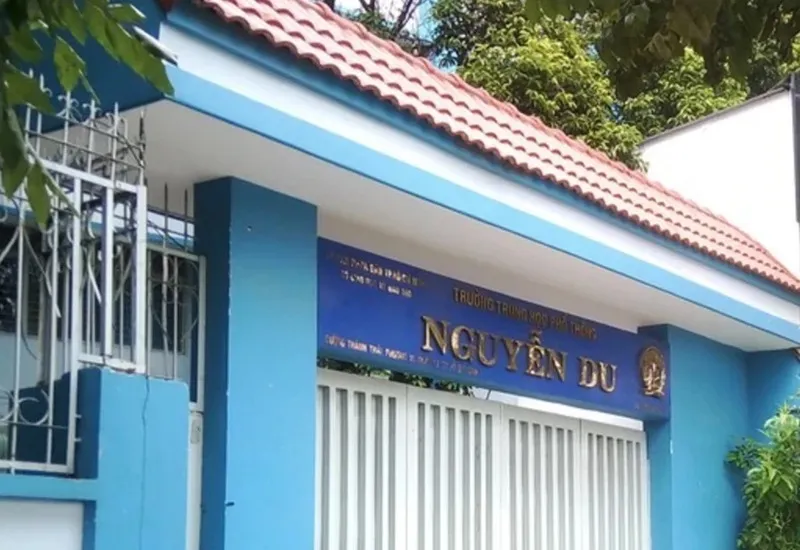 0507truongnguyendutphcm-1002