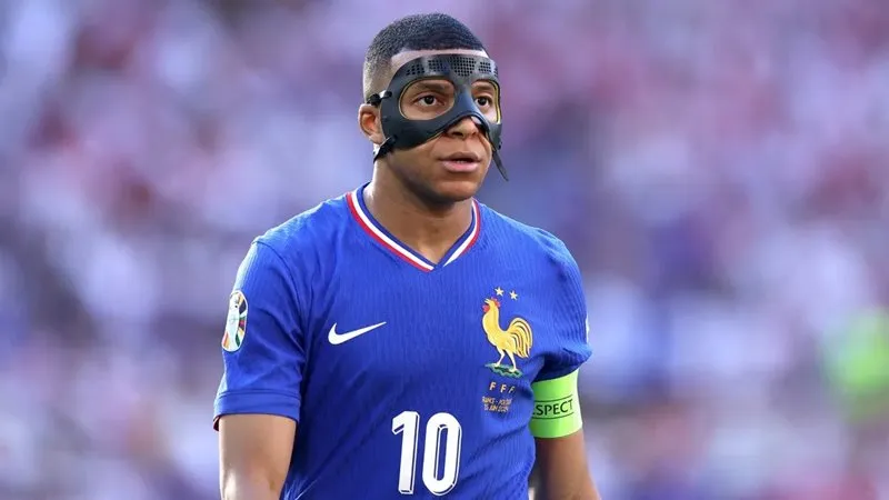 mbappe-se-khong-co-mot-cristiano-ronaldo-thu-2-trong-lich-su-bong-da 1