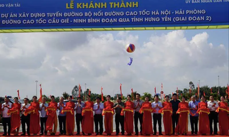 Khánh thành tuyến đường 1.700 tỷ nối cao tốc Hà Nội - Hải Phòng với Cầu Giẽ - Ninh Bình
