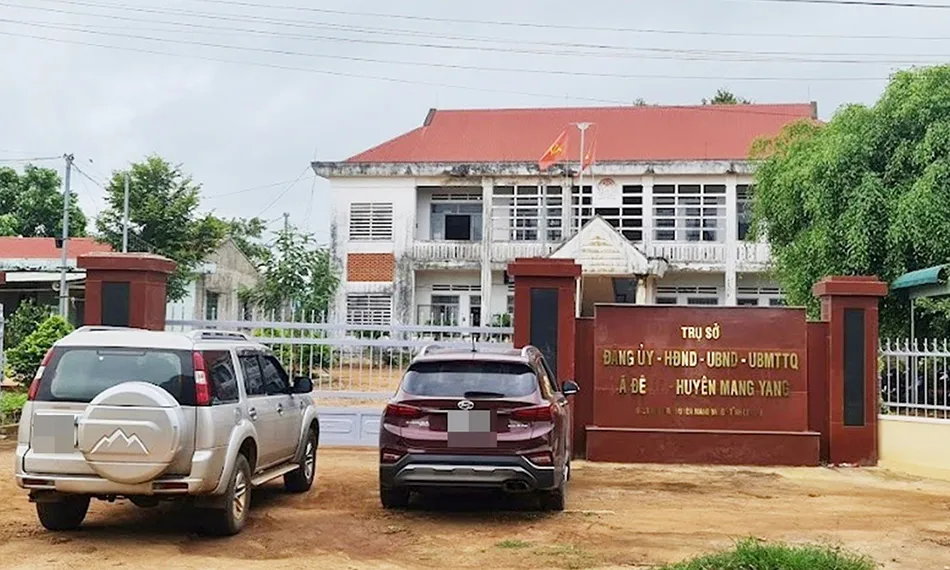 Bắt giam chỉ huy quân sự xã vì tổ chức tiệc ma túy