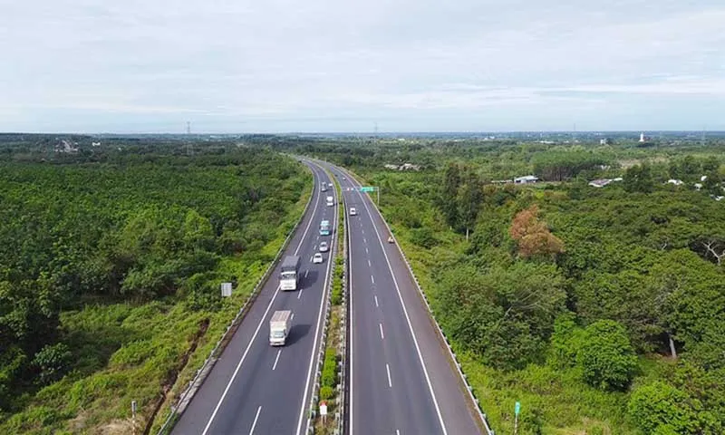 Cao tốc TPHCM-Long Thành-Dầu Giây thường xuyên xảy ra ùn ứ tại các trạm thu phí vào các dịp cuối tuần, nghỉ lễ - Ảnh minh họa