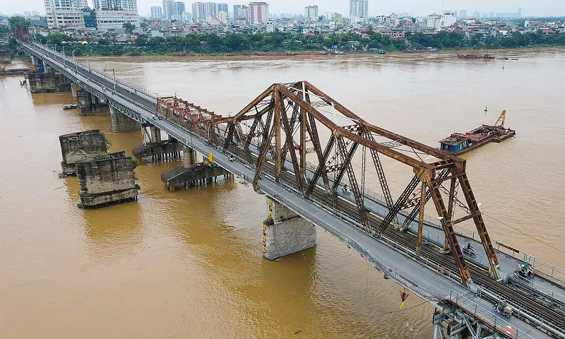 cầu long biên hà nội