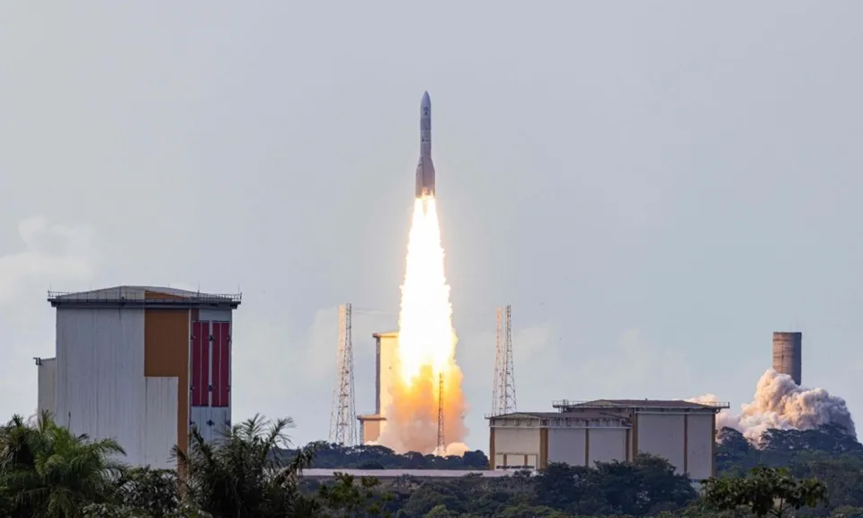 Tên lửa Ariane 6 của Châu Âu lần đầu tiên phóng thành công