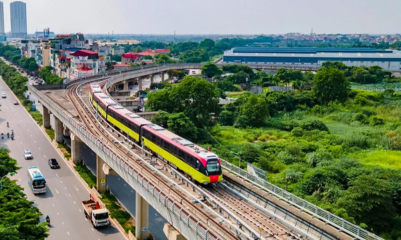 Tuyến Metro Nhổn - ga Hà Nội vừa được cấp giấy chứng nhận an toàn quốc tế để hoạt động thương mại.