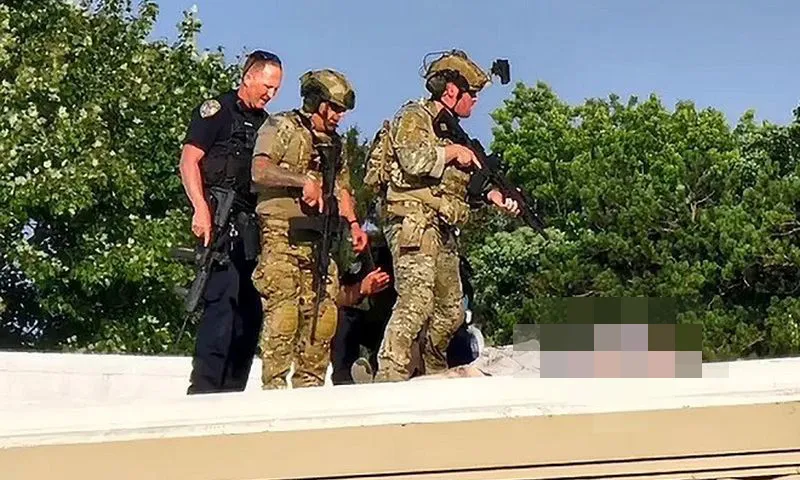 FBI công bố danh tính nghi phạm bắn cựu Tổng thống Mỹ Donald Trump