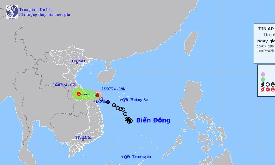 Áp thấp vào khu vực Quảng Trị đến Quảng Nam, mưa lớn khắp nơi