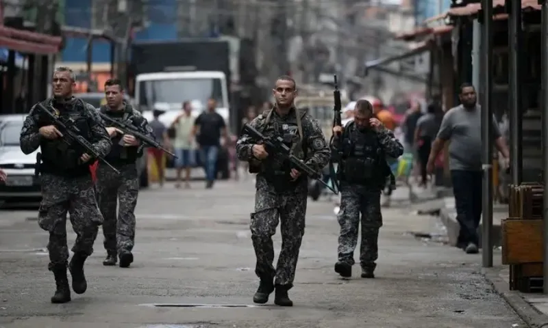 Brazil mở chiến dịch lớn truy quét tội phạm  