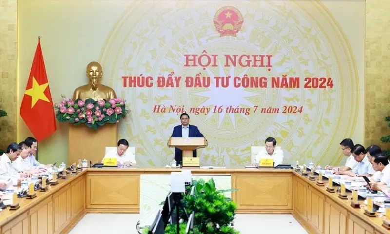 Giải ngân đầu tư công 6 tháng mới đạt hơn 29% kế hoạch