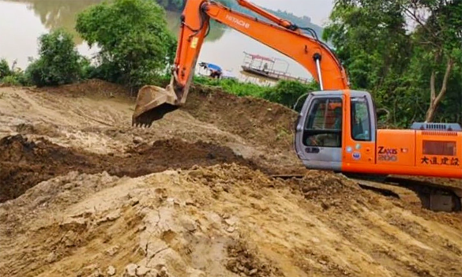 Phát hiện và khởi tố vụ án đổ trộm chất thải độc hại tại Bắc Giang