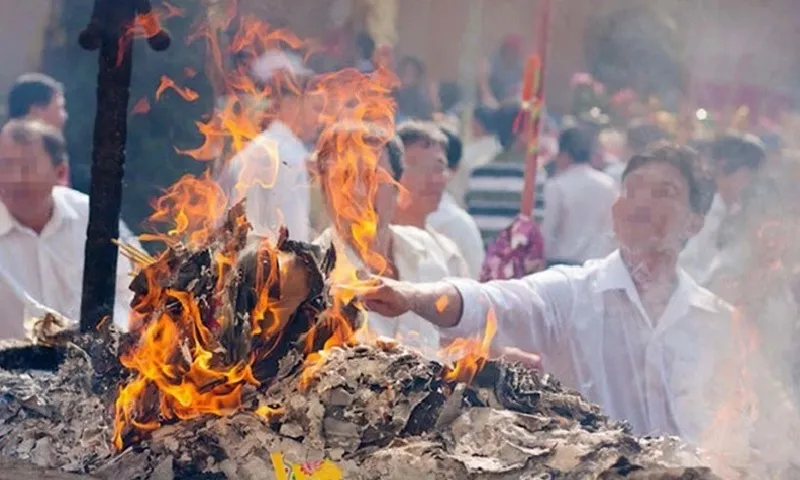 Giáo hội Phật giáo Việt Nam lưu ý tránh thu tiền mua lễ mang hình thức dịch vụ tâm linh mùa Vu Lan
