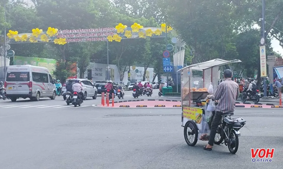 xe-ba-banh-180724