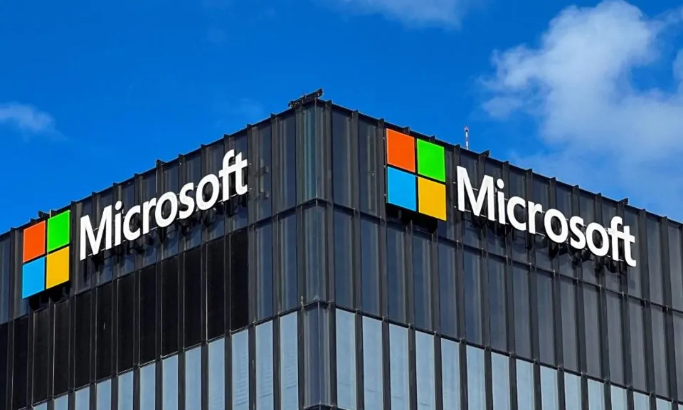 Các chuyên gia xác định nguyên nhân gây sự cố mạng Microsoft toàn cầu