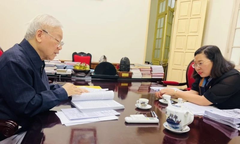 Người biên tập sách của Tổng Bí thư Nguyễn Phú Trọng: Sau mỗi cuốn sách, tôi trưởng thành hơn!