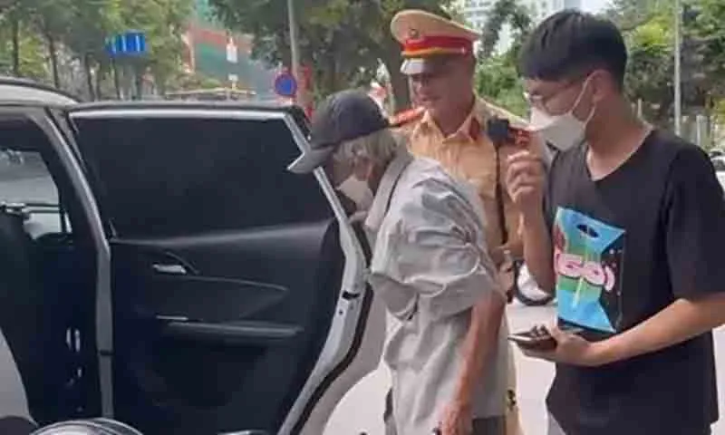 Công an Hà Nội xử lý 1.350 trường hợp vi phạm giao thông qua tin báo Zalo