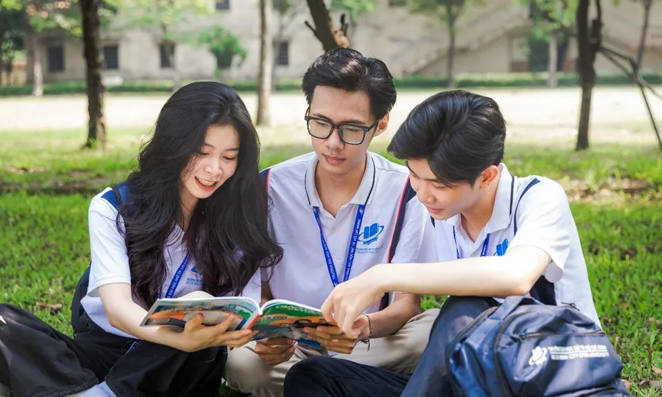 Tuyển sinh 2024: Trường Đại học Mở TPHCM công bố điểm sàn từ 18 - 22 điểm