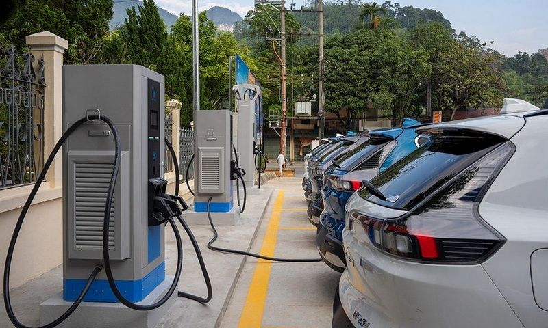 VEC kiến nghị bổ sung trạm sạc cho xe điện trên 5 tuyến cao tốc