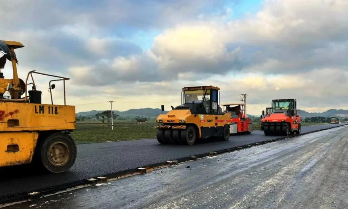 Bộ GTVT tăng tốc giải ngân các dự án cao tốc