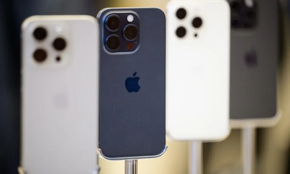 Apple có thể ra mắt iPhone màn hình gập vào năm 2026