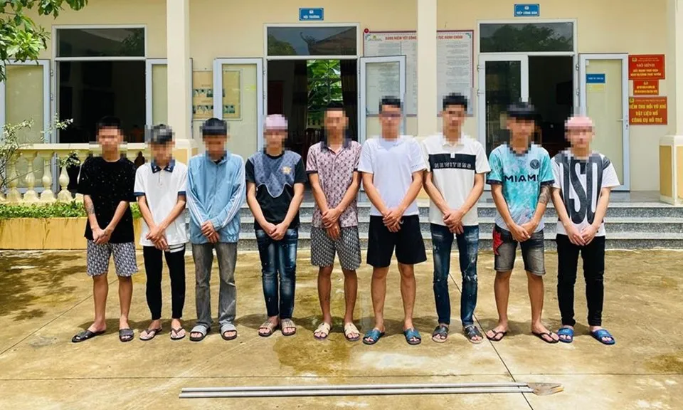 Thanh Hóa: Bắt 11 đối tượng mang hung khí tự chế đi giải quyết mâu thuẫn
