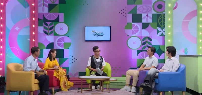 diep-thien-long-lan-dau-tiet-lo-anh-trai-la-nghe-si-cai-luong 19800101-000000-04