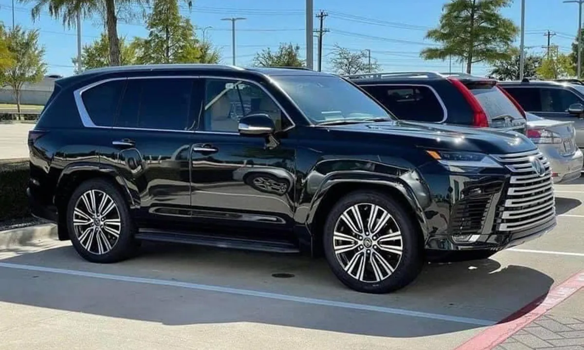 lexus-lx600